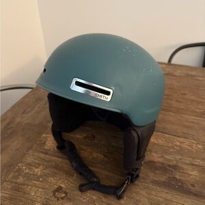 SMITH Teal Protective Helmet